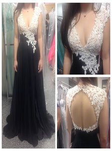 A Line V Neck Appliques Open Back Tulle Prom Dress