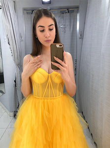 Sweep Train Yellow Evening Dresses